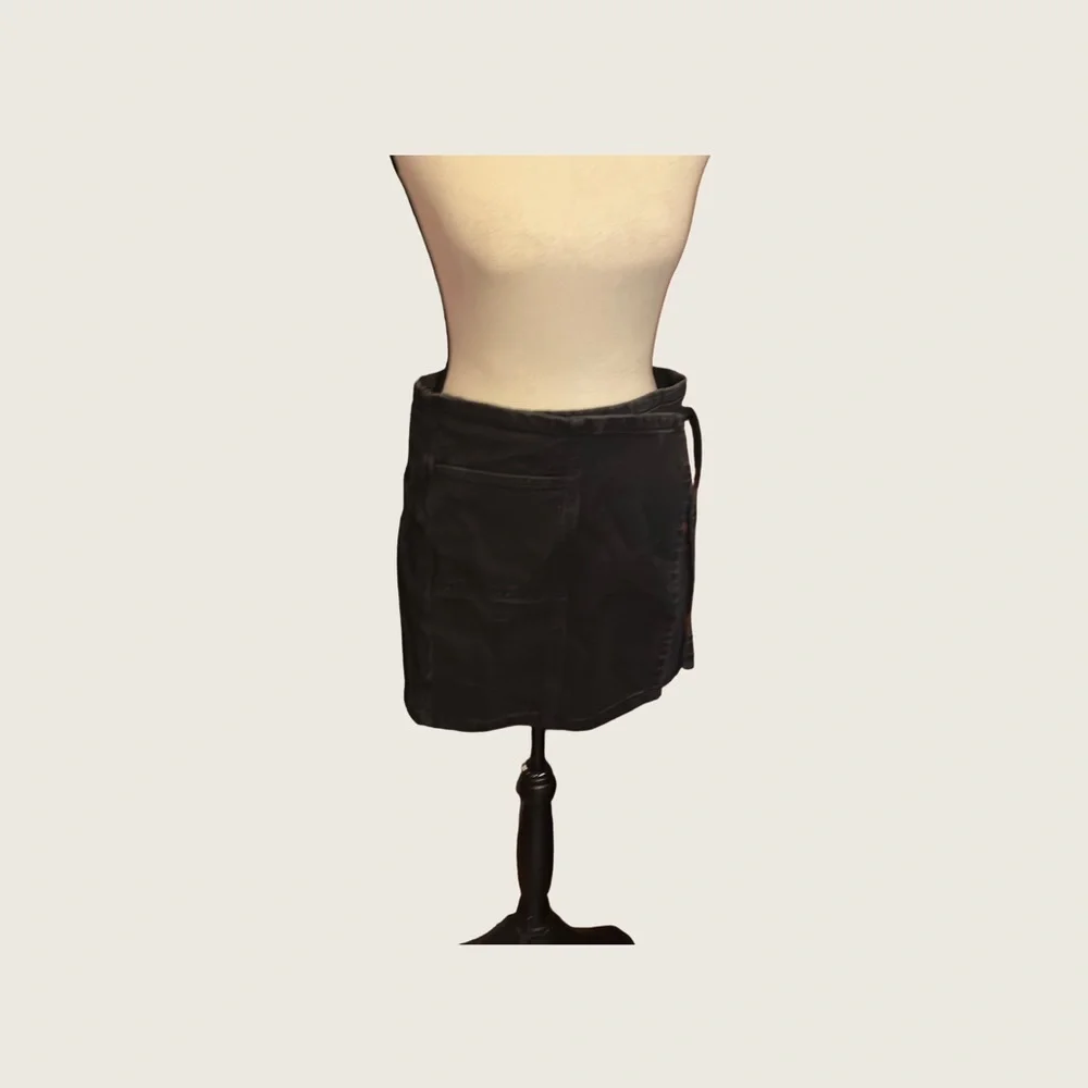💜💜 BDG Urban Outfitters Wrap Black Skirt Size Medium 100% Cotton